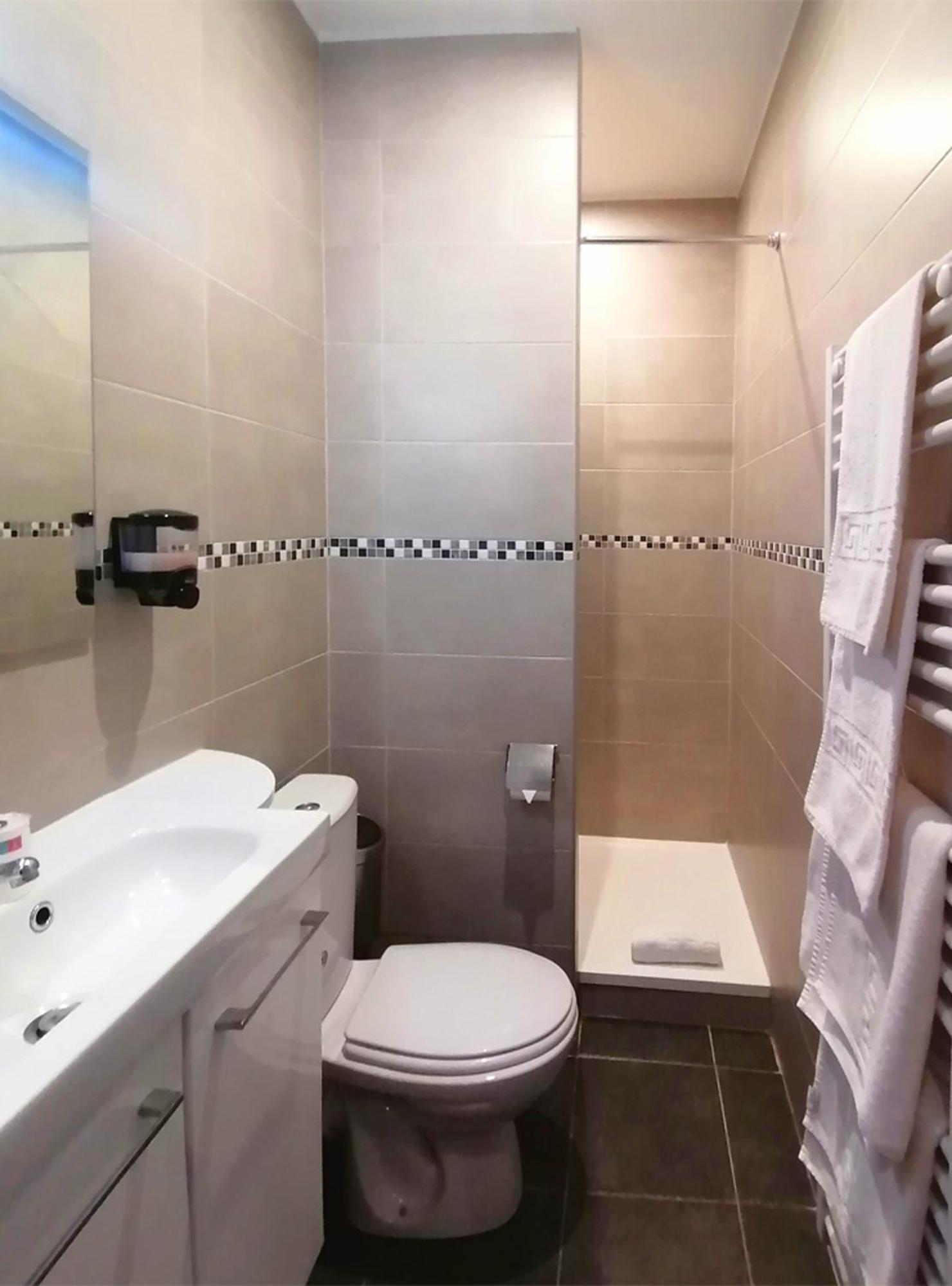 Hotel Le Dormeux Mehun-sur-Yevre Eksteriør bilde