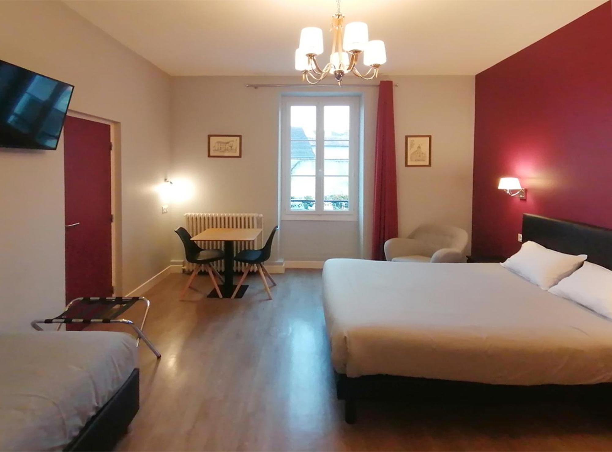 Hotel Le Dormeux Mehun-sur-Yevre Eksteriør bilde