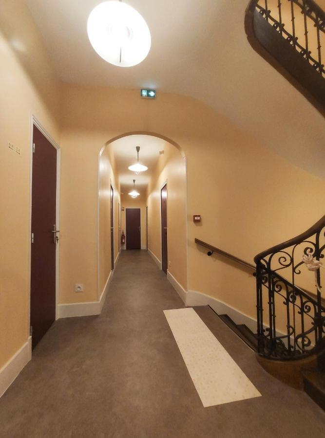 Hotel Le Dormeux Mehun-sur-Yevre Eksteriør bilde