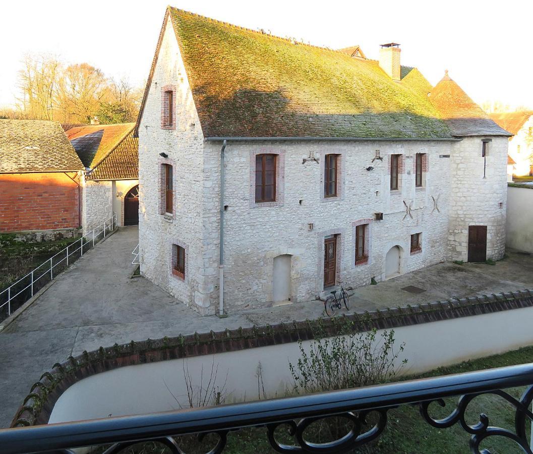 Hotel Le Dormeux Mehun-sur-Yevre Eksteriør bilde