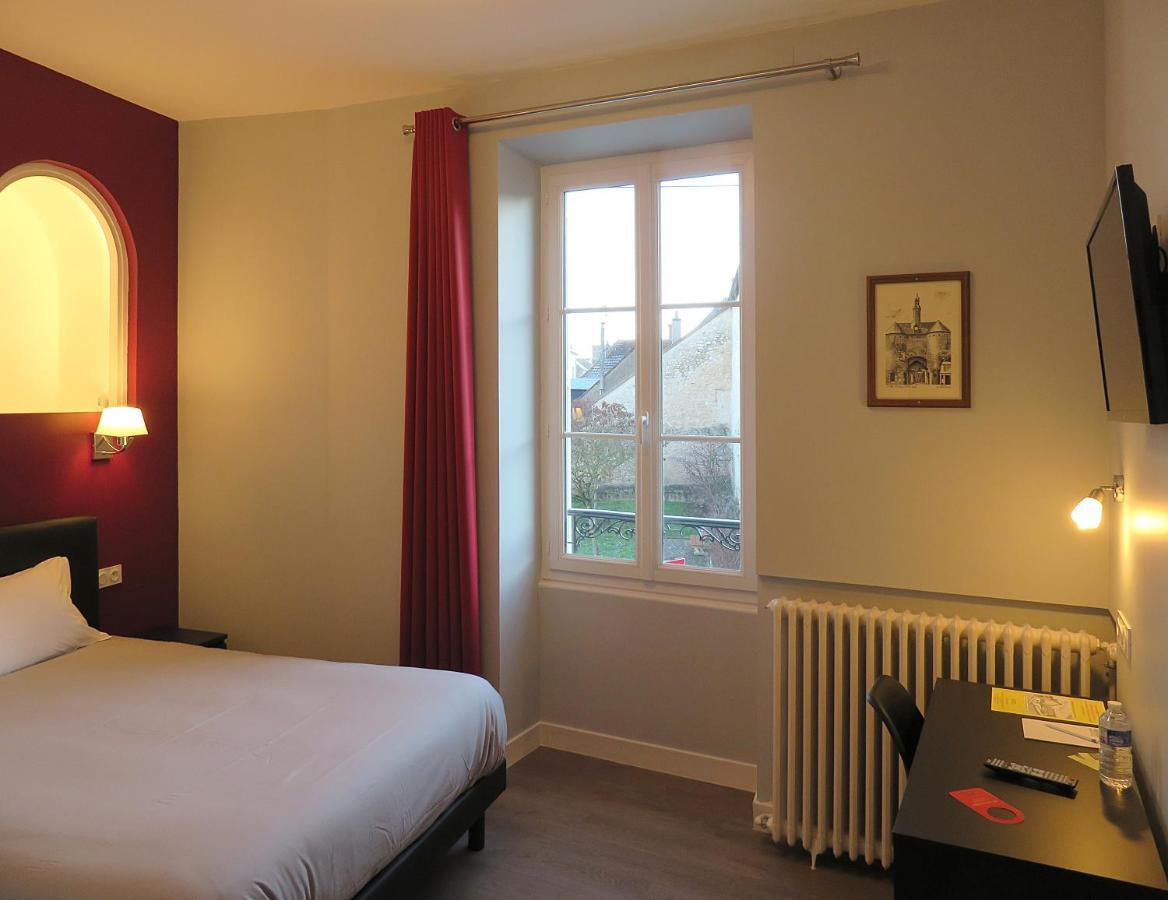 Hotel Le Dormeux Mehun-sur-Yevre Eksteriør bilde